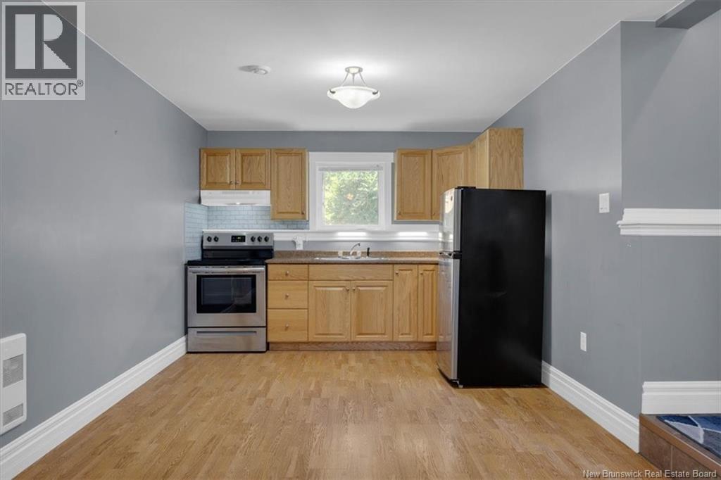 735 Hillcrest Road - 33