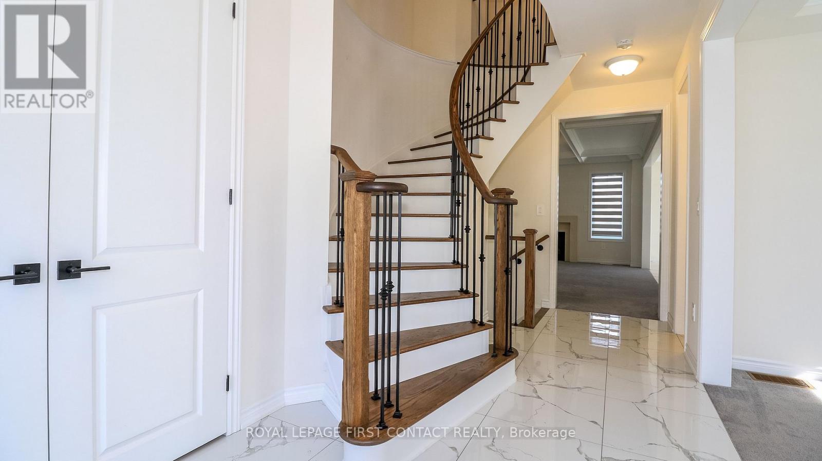 58 SANFORD CIRCLE - 13