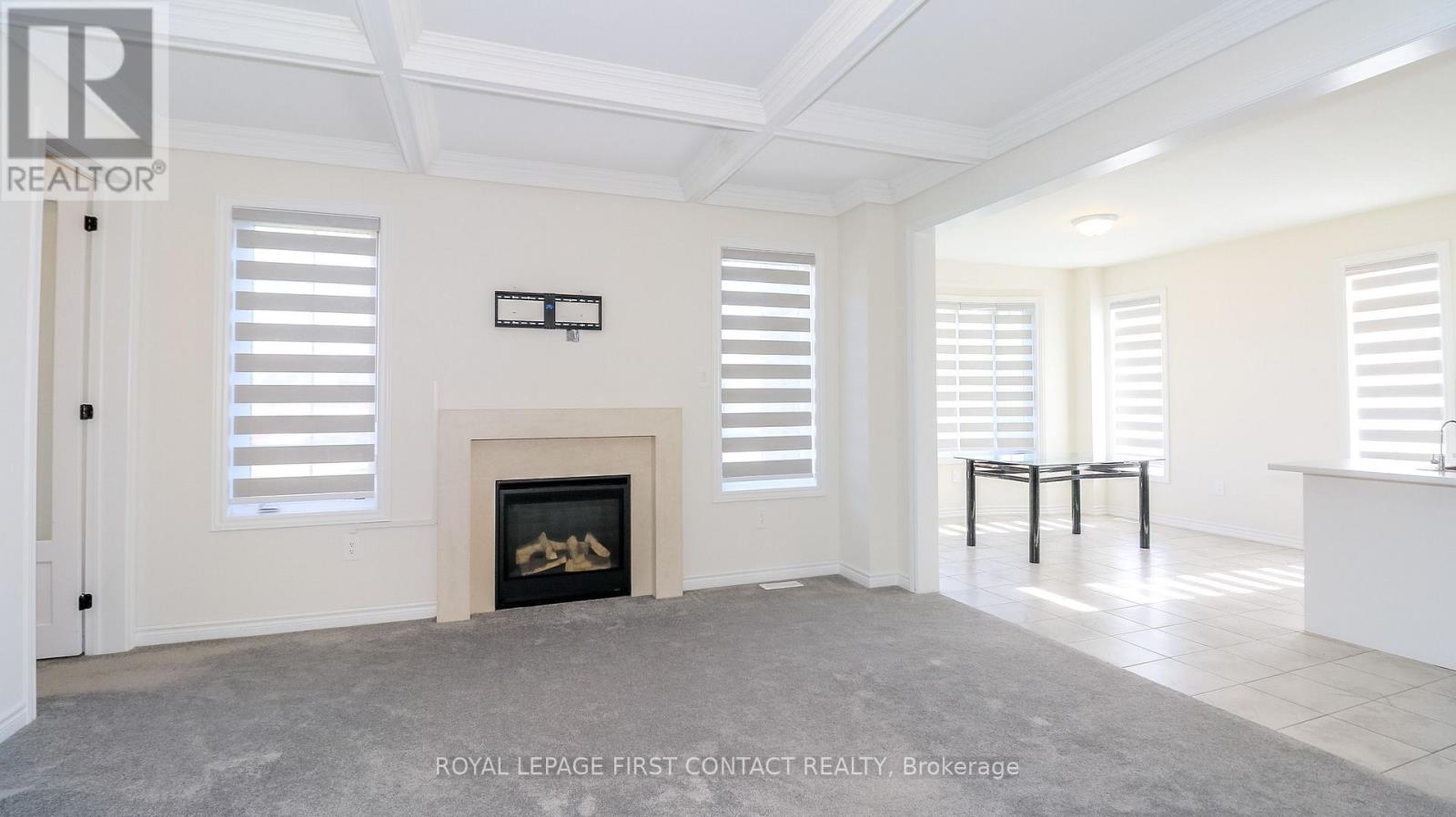 58 SANFORD CIRCLE - 25