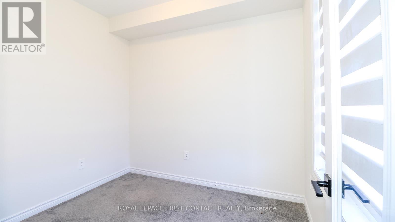 58 SANFORD CIRCLE - 26