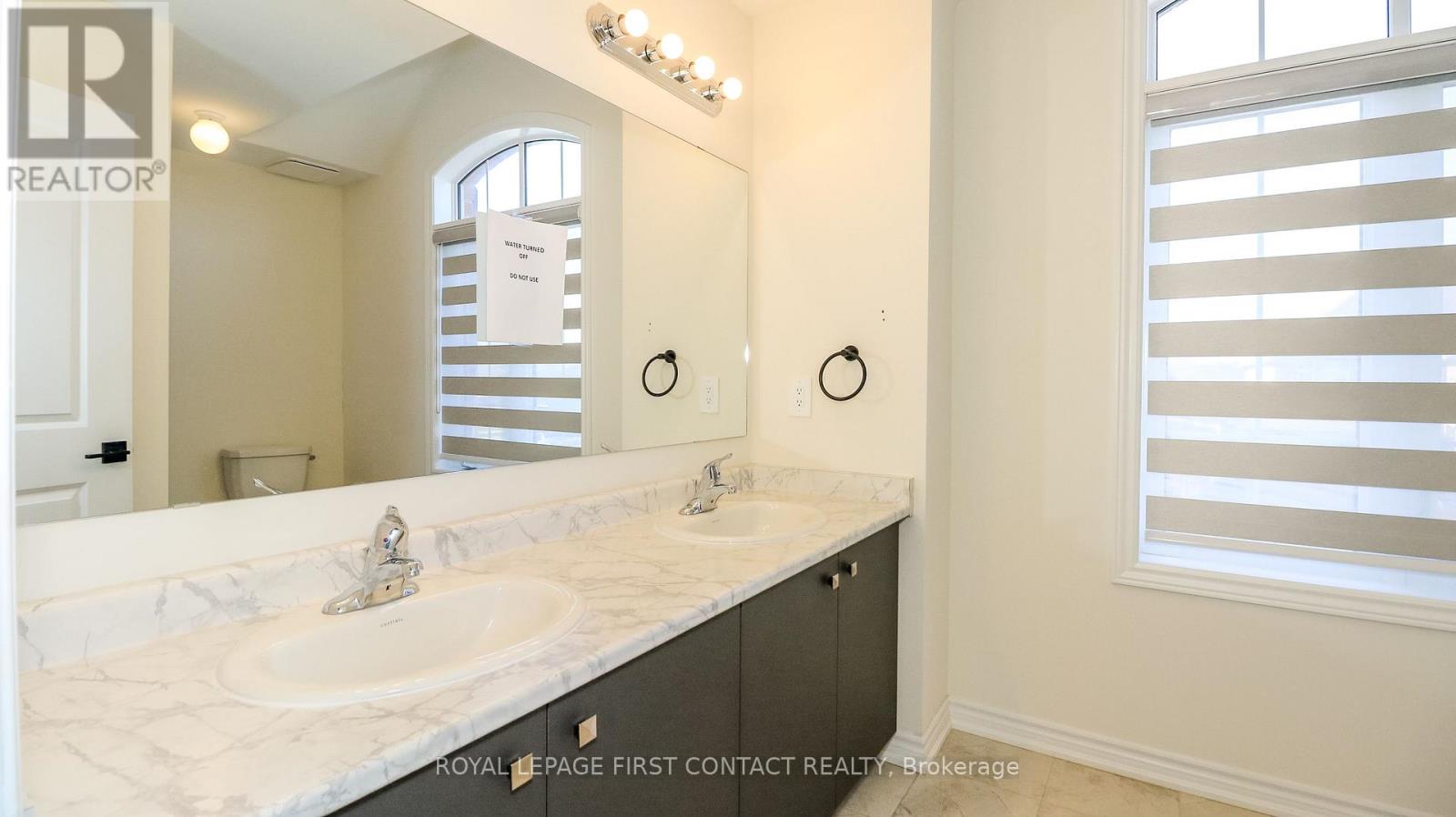 58 SANFORD CIRCLE - 33