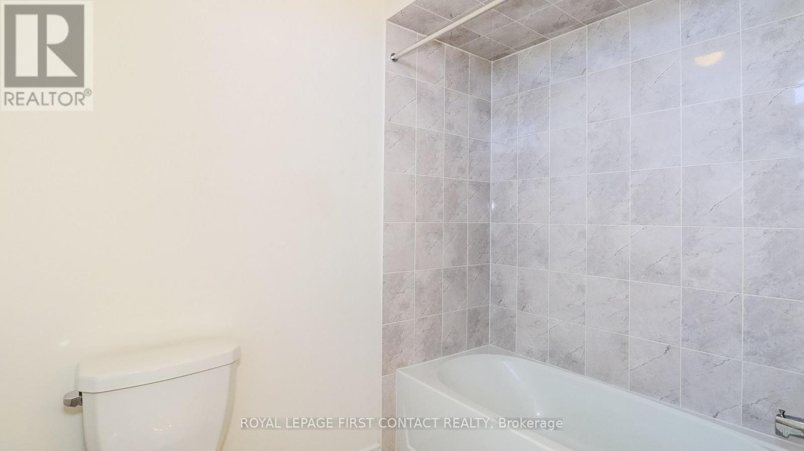 58 SANFORD CIRCLE - 34
