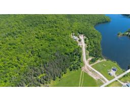Ch. Germain, #10, Saint Aime Du Lac Des Iles, QC J0W1J0 Photo 8