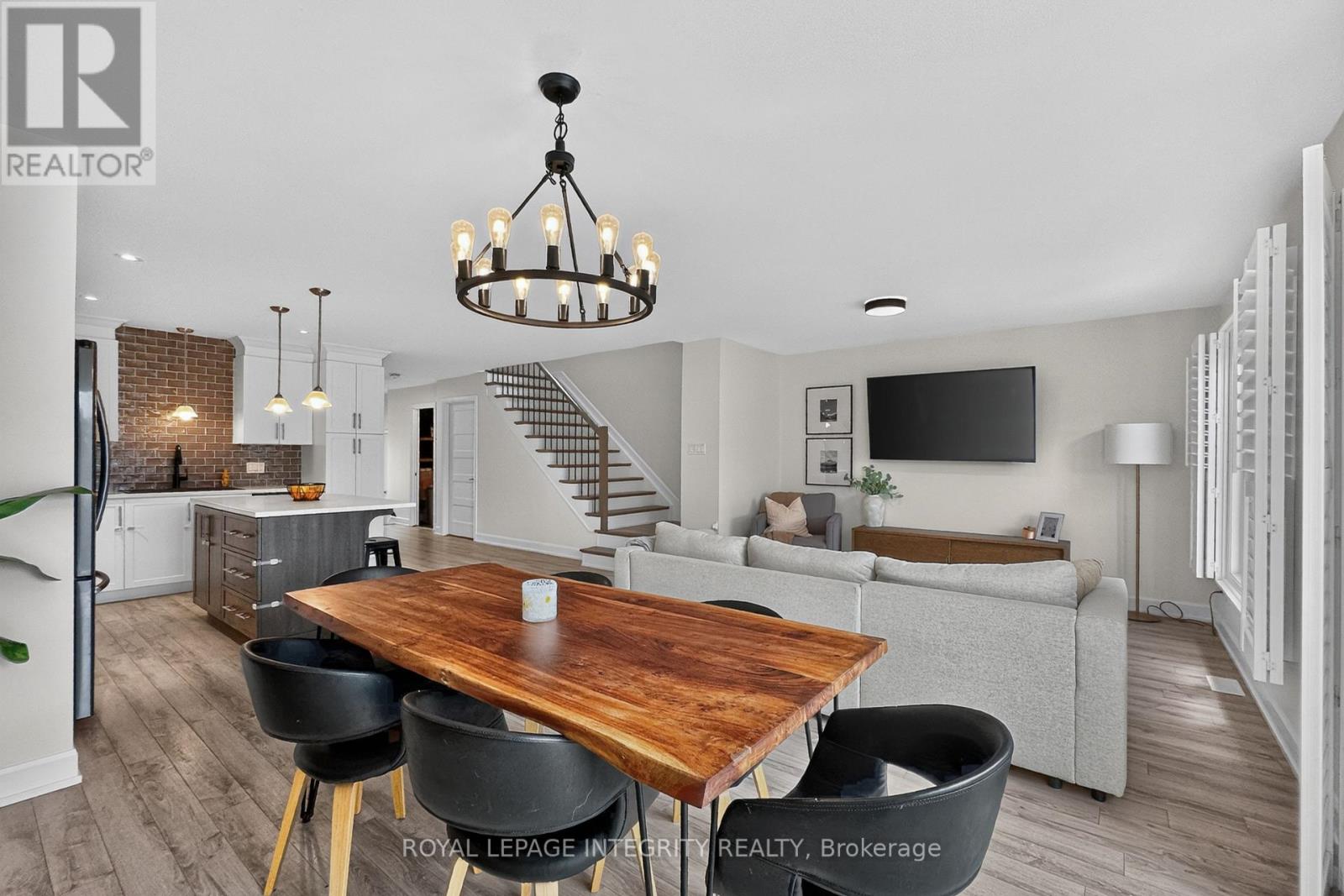 198 BOURDEAU BOULEVARD - 13