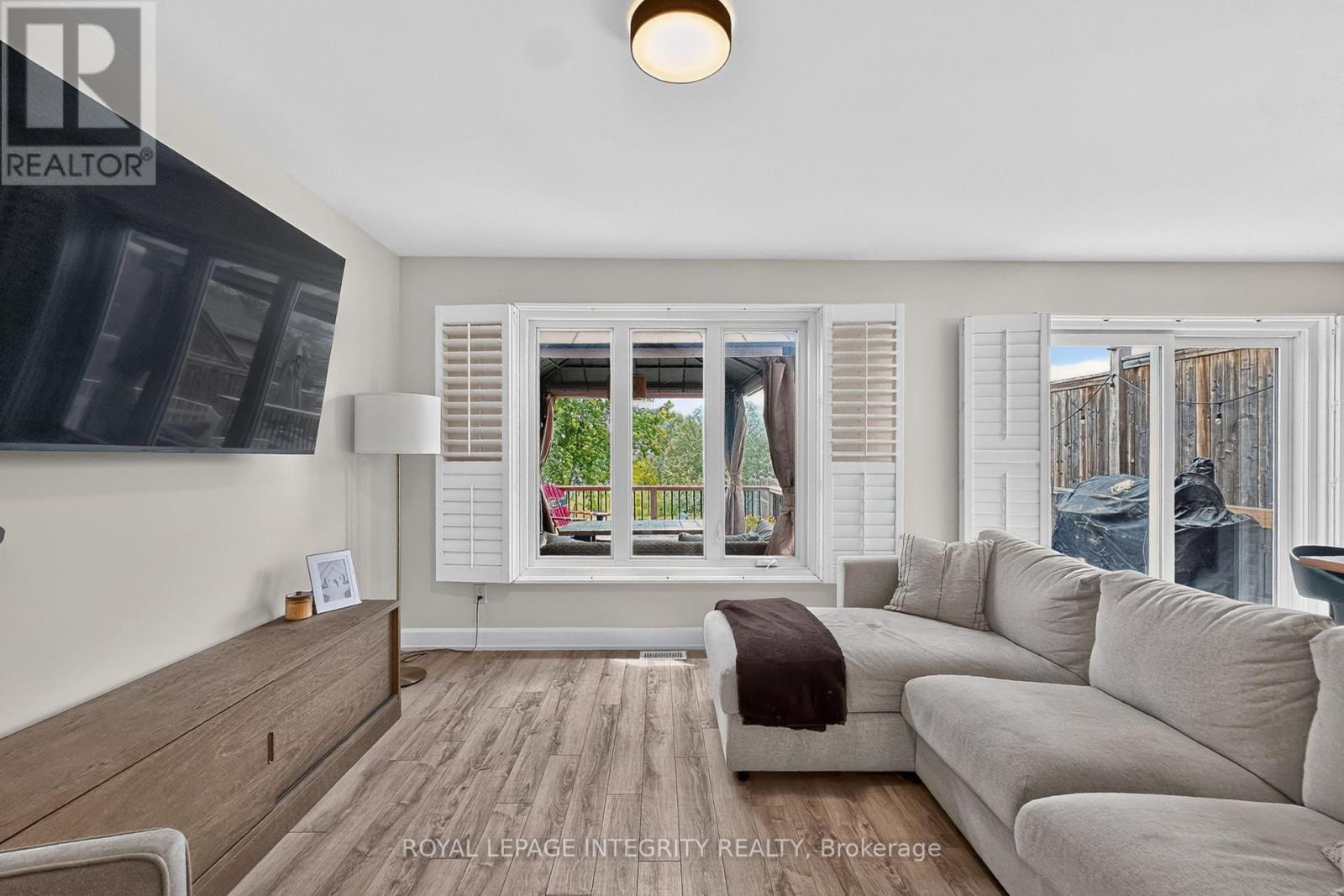 198 BOURDEAU BOULEVARD - 16