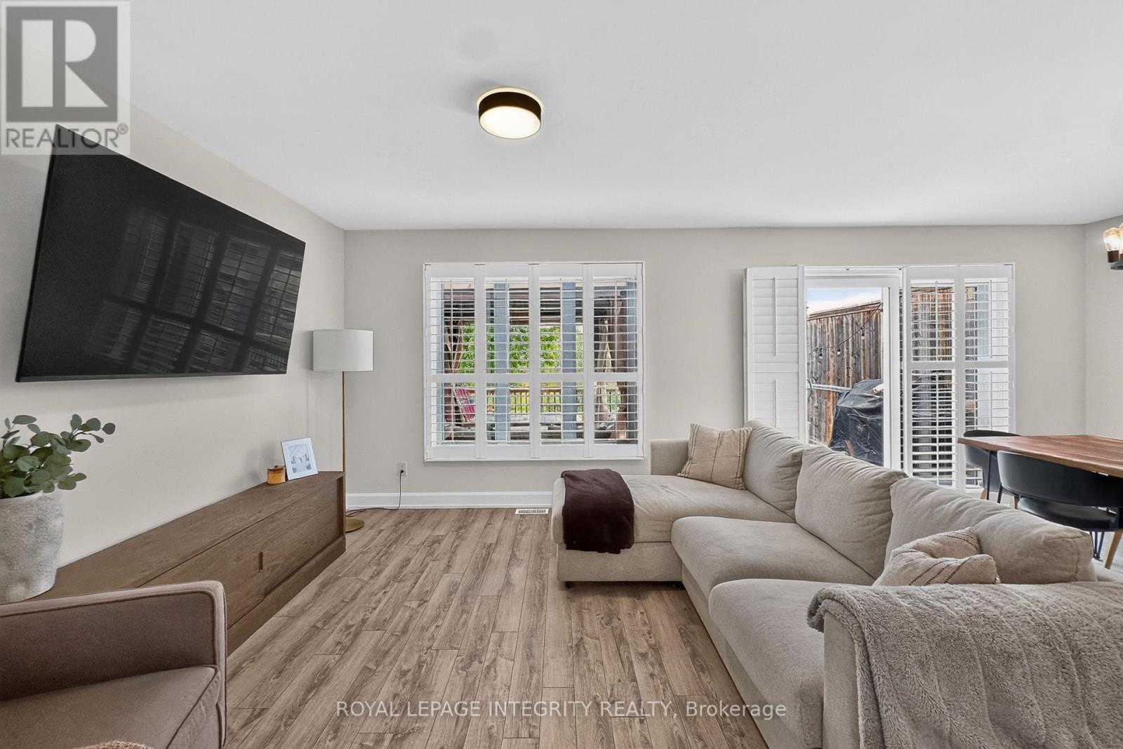198 BOURDEAU BOULEVARD - 17