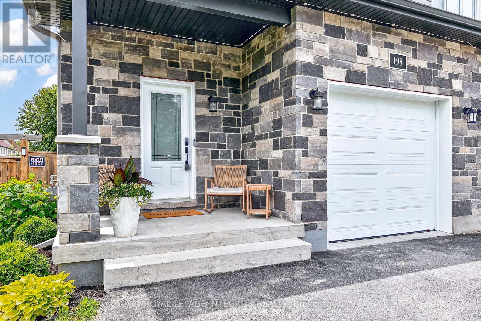 198 BOURDEAU BOULEVARD - 2