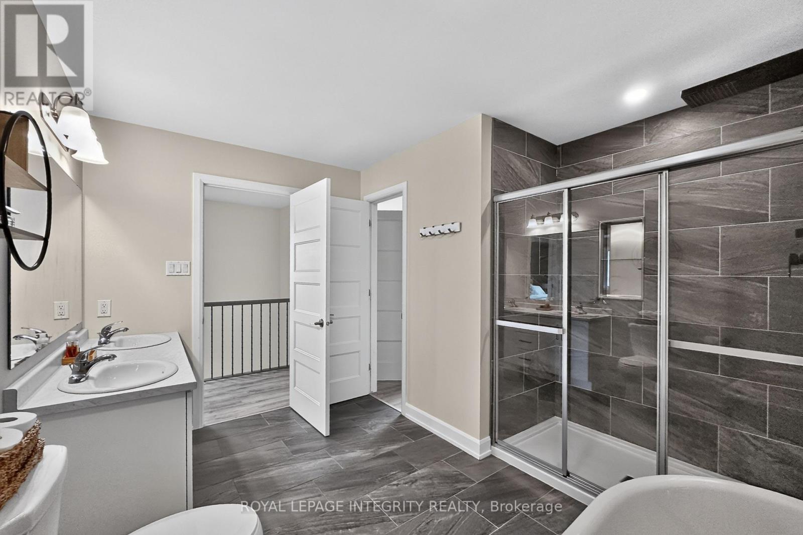 198 BOURDEAU BOULEVARD - 23