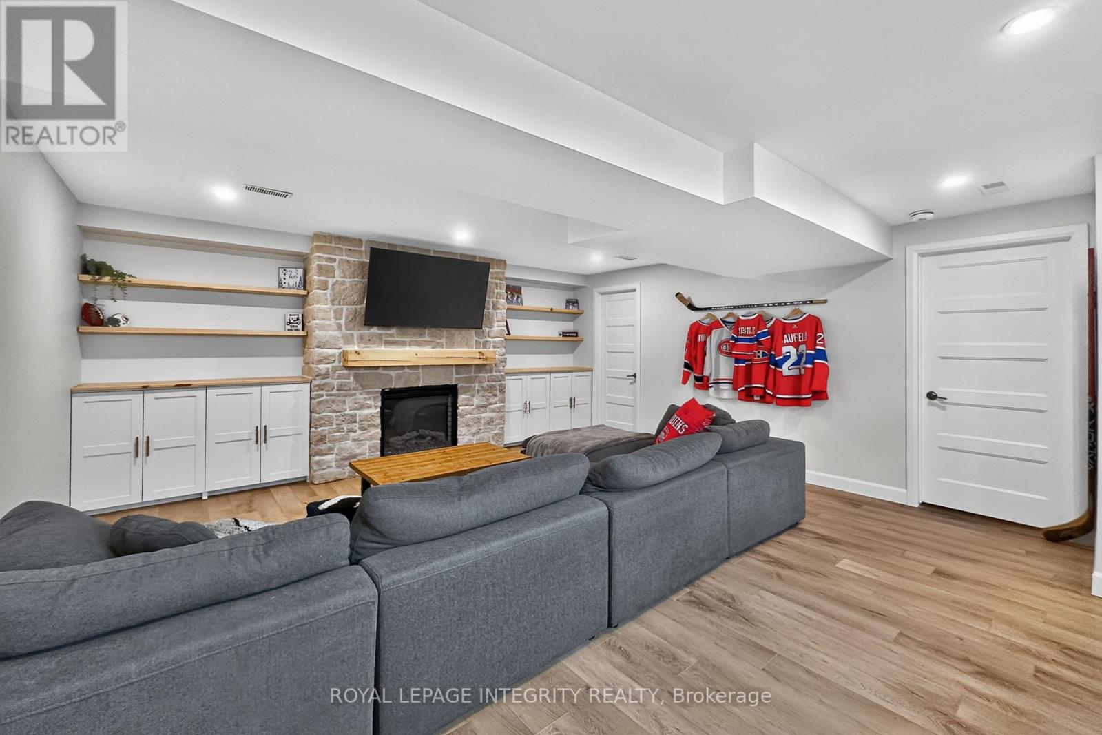 198 BOURDEAU BOULEVARD - 30
