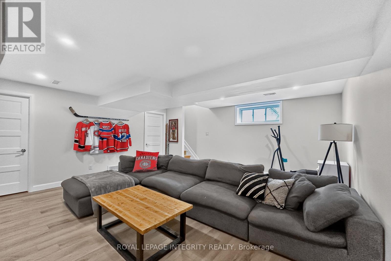198 BOURDEAU BOULEVARD - 32