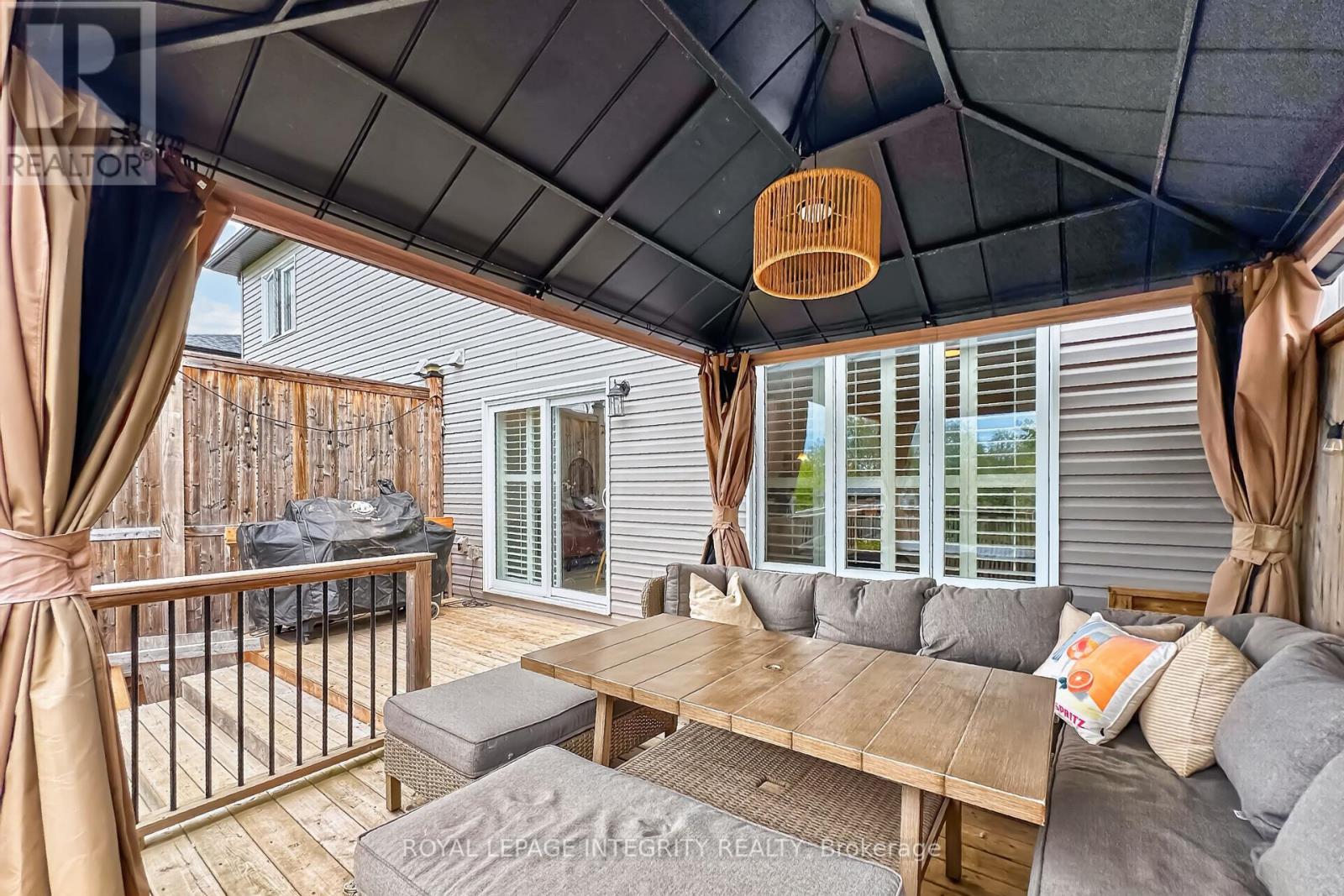 198 BOURDEAU BOULEVARD - 36