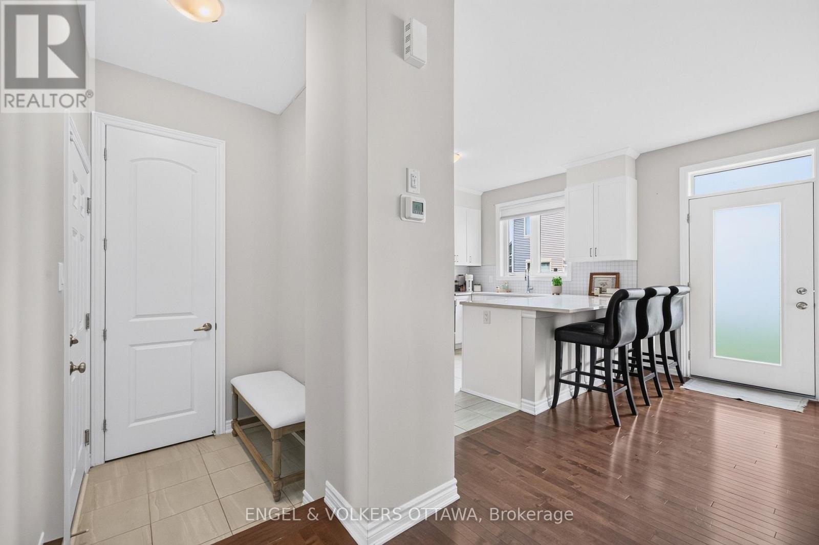3 Bed, 3 Bath House for Rent in Ottawa – 33 FOCALITY CRESCENT, Ottawa – MLS# X13479294 - Image 17