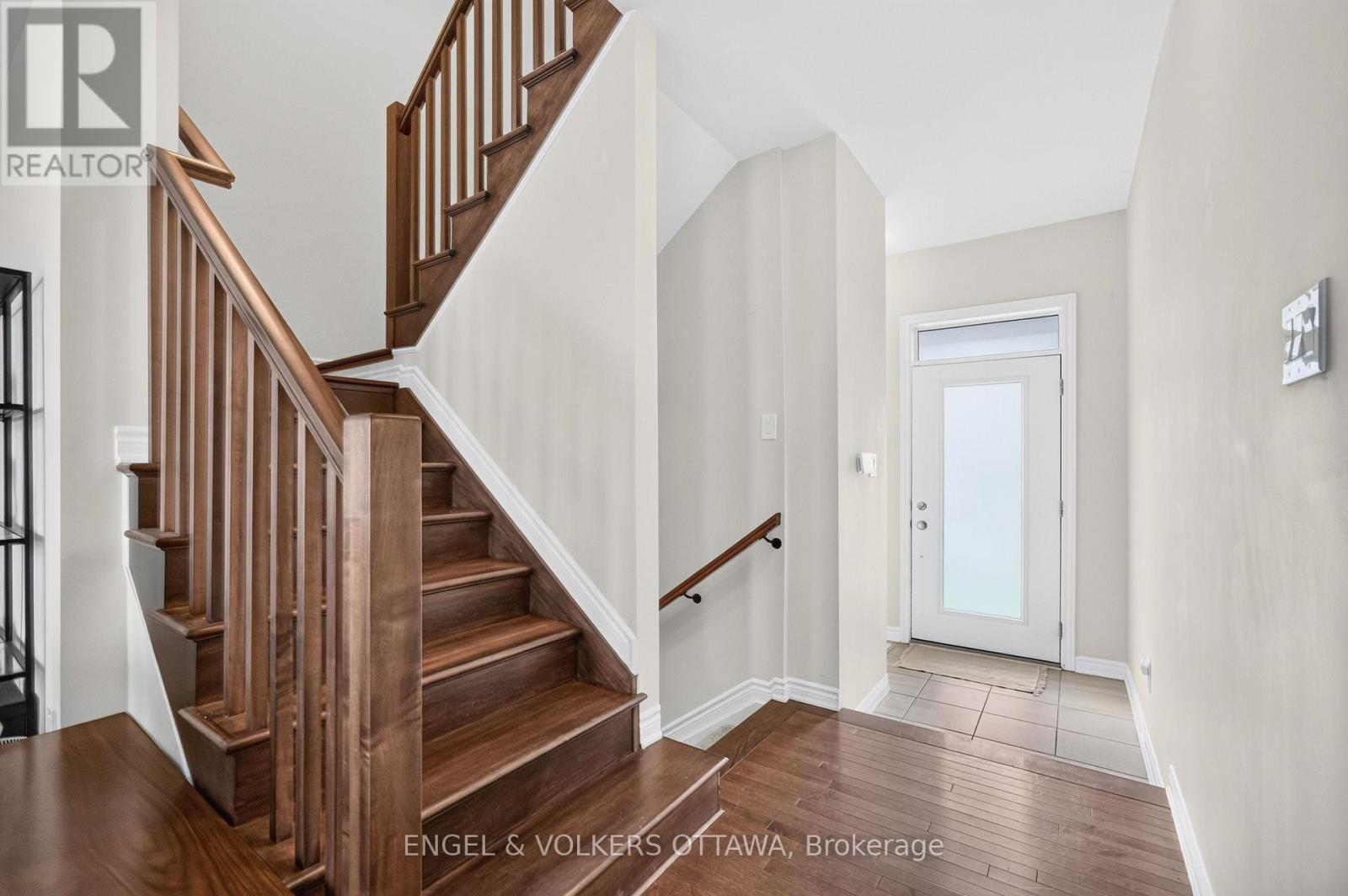 3 Bed, 3 Bath House for Rent in Ottawa – 33 FOCALITY CRESCENT, Ottawa – MLS# X13479294 - Image 18