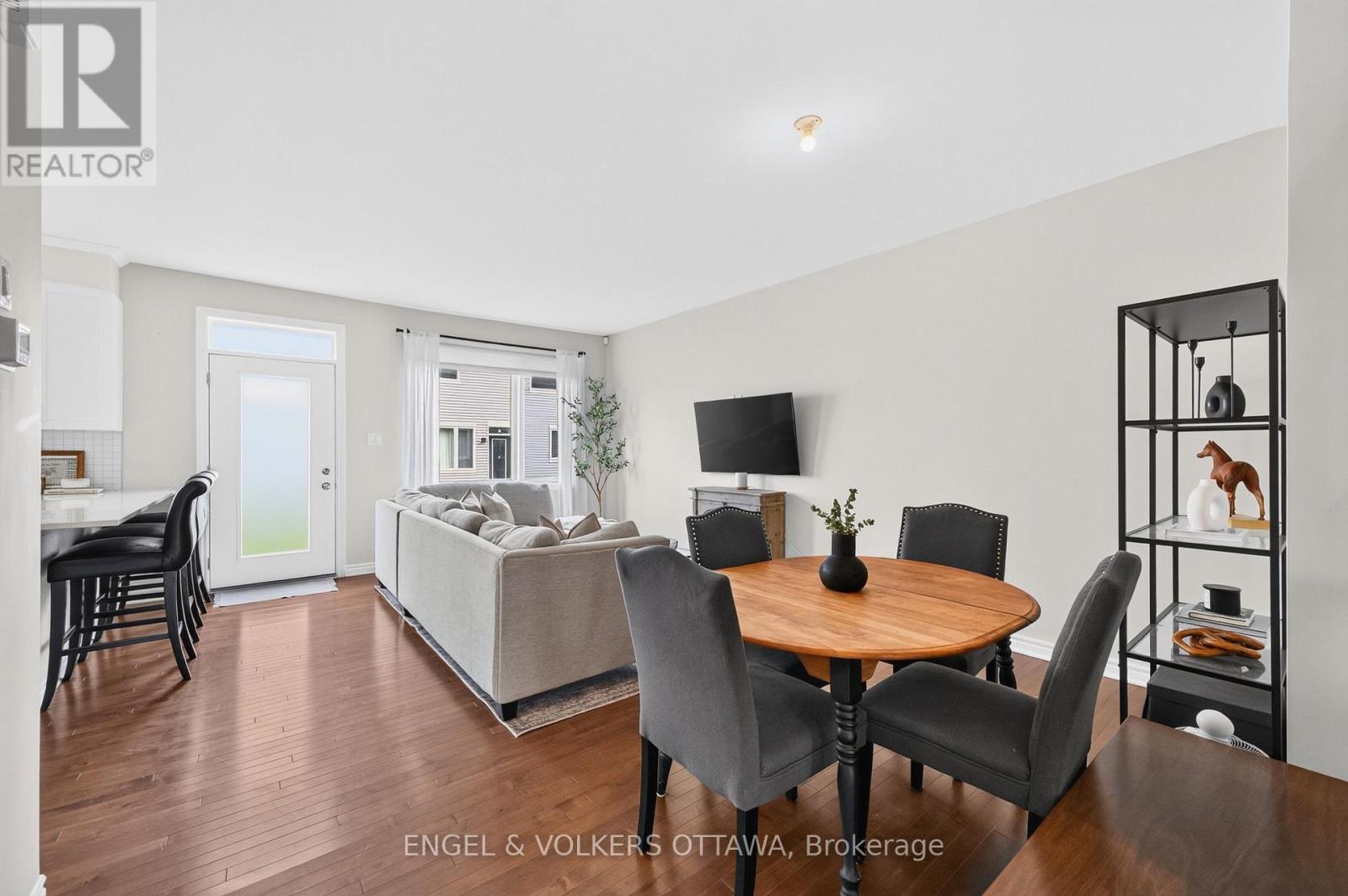 3 Bed, 3 Bath House for Rent in Ottawa – 33 FOCALITY CRESCENT, Ottawa – MLS# X13479294 - Image 6