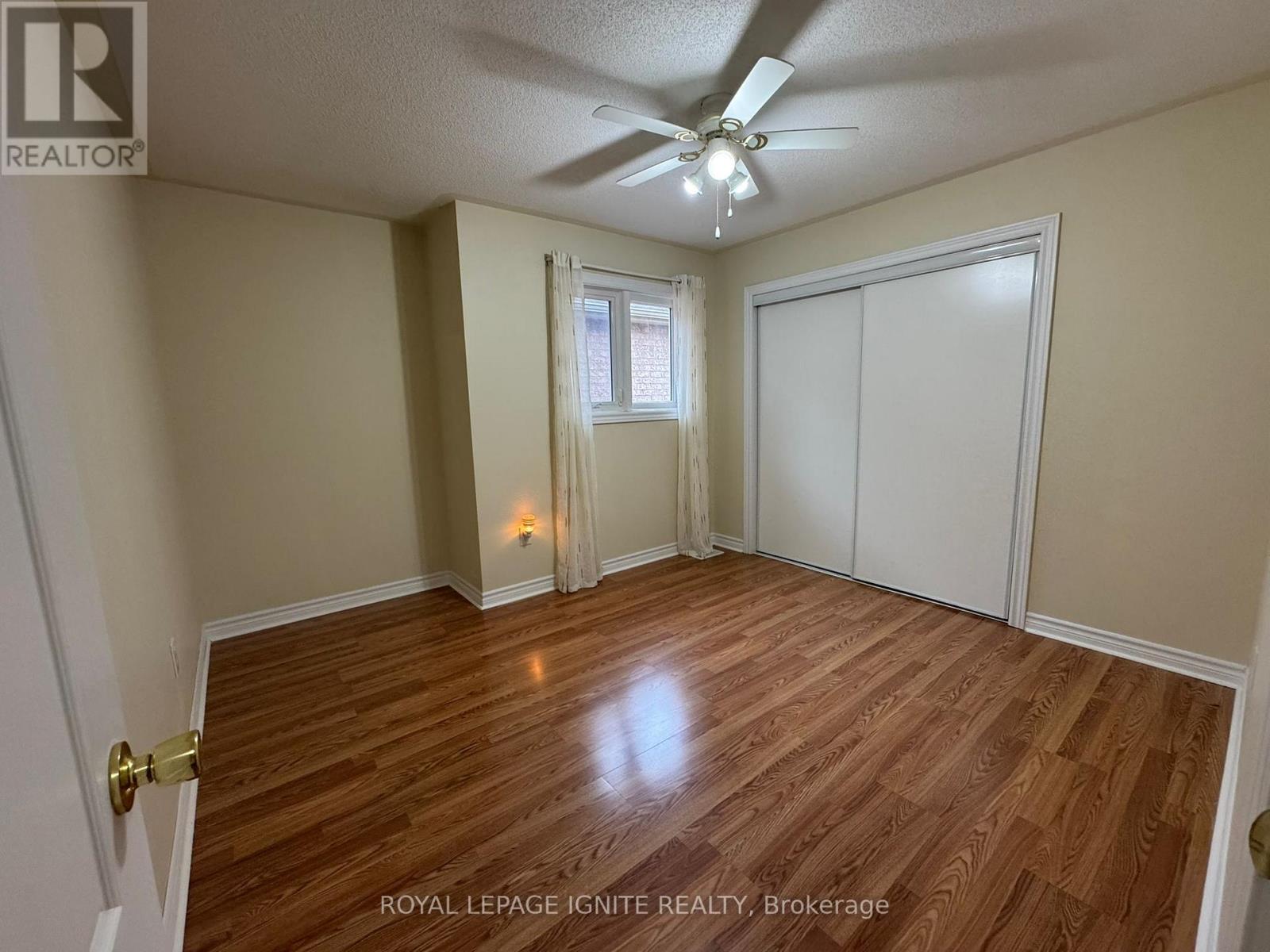 90 SIR JACOBS CRESCENT - 21