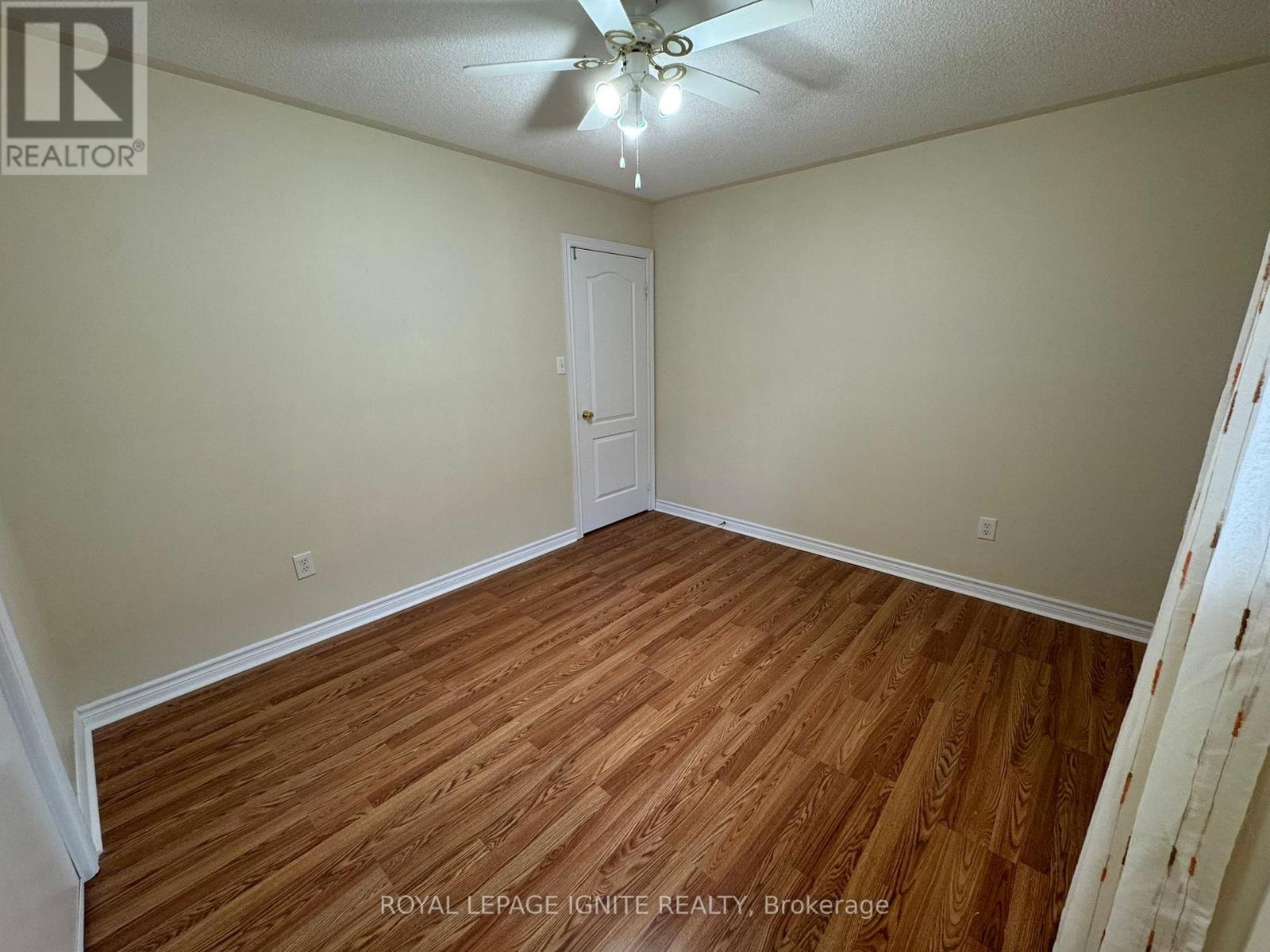 90 SIR JACOBS CRESCENT - 22