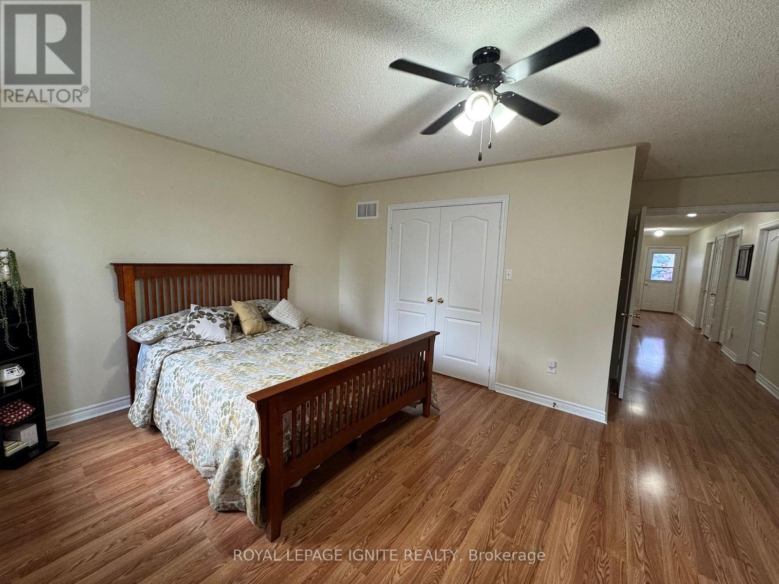 90 SIR JACOBS CRESCENT - 26