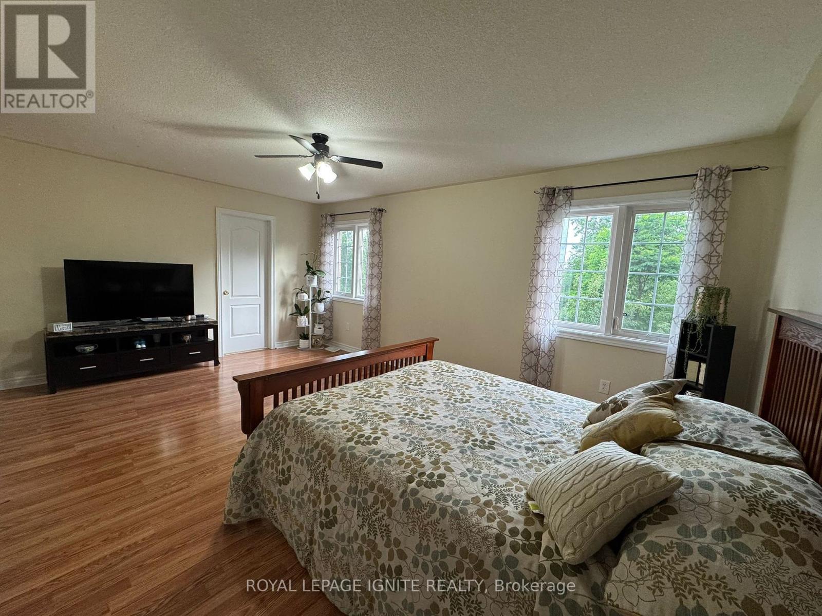 90 SIR JACOBS CRESCENT - 30