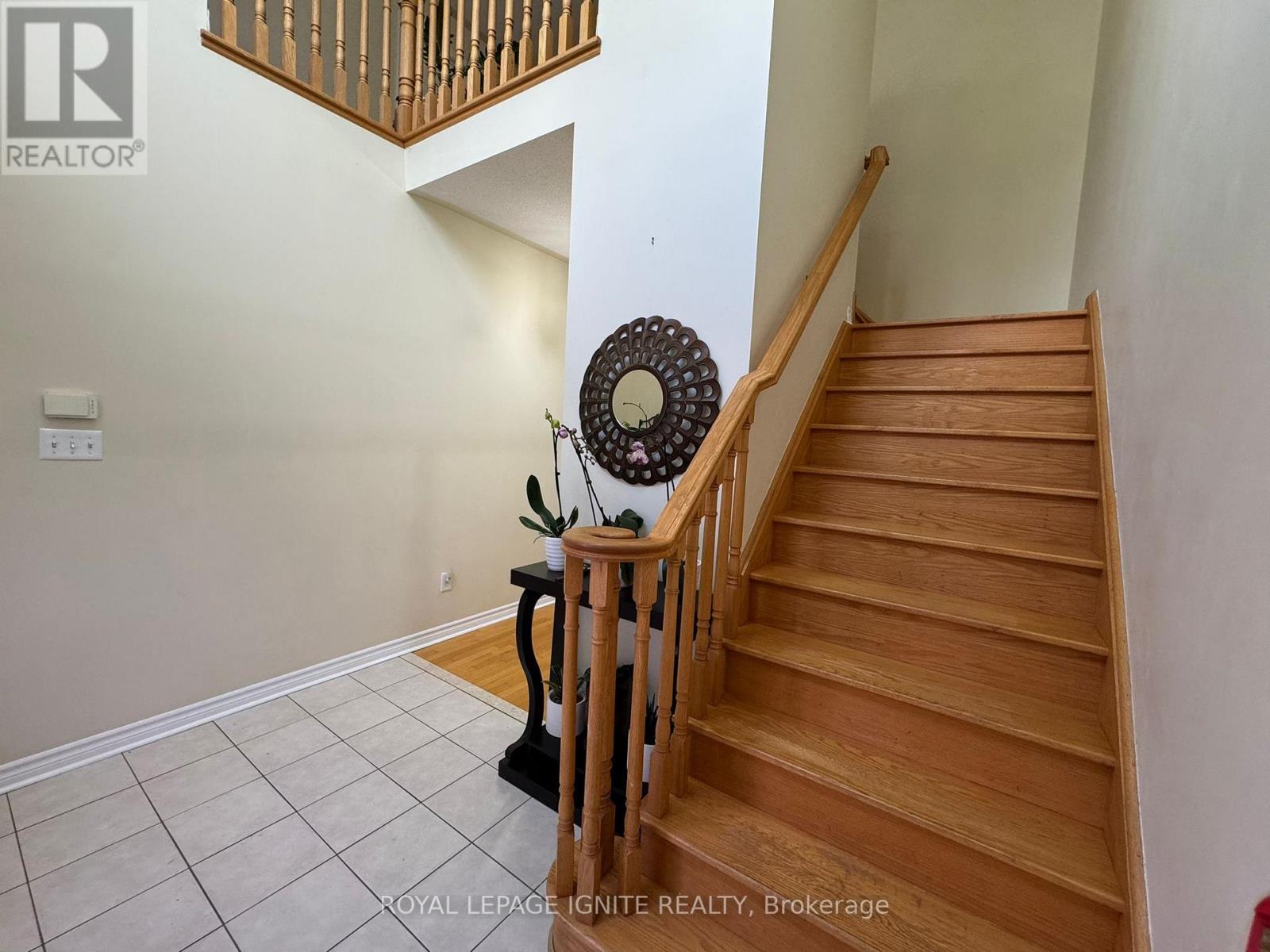 90 SIR JACOBS CRESCENT - 39