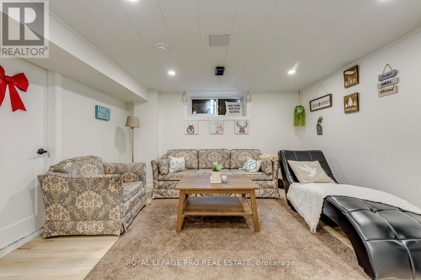598 WILDWOOD DRIVE - 31