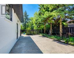 598 Wildwood Drive, Oakville, ON L6K1V3 Photo 41