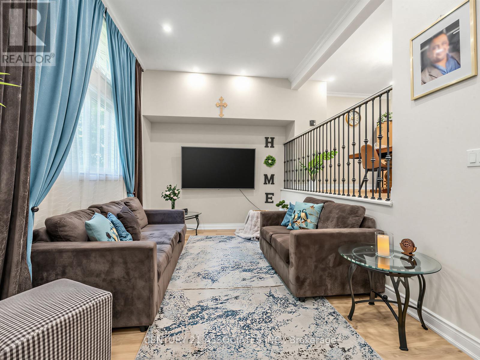 #12 6240 MONTEVIDEO ROAD - 10