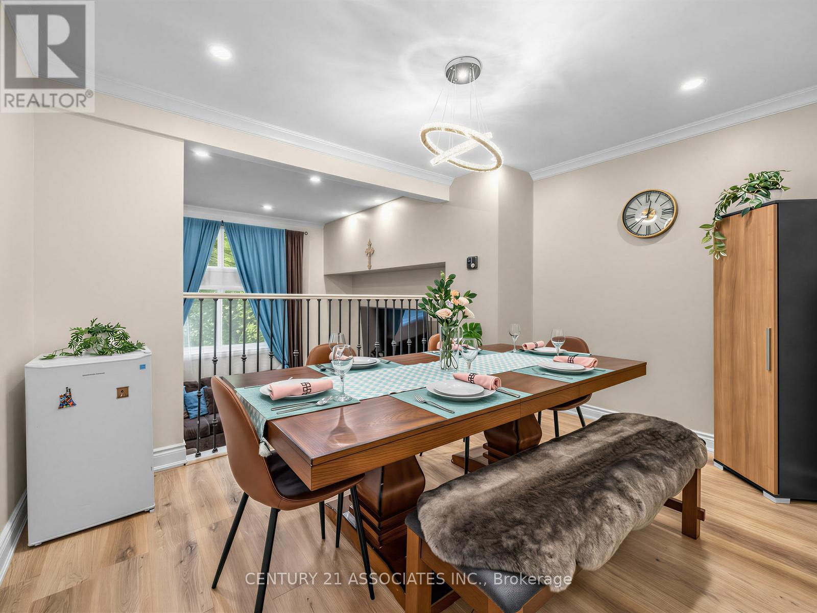 #12 6240 MONTEVIDEO ROAD - 13