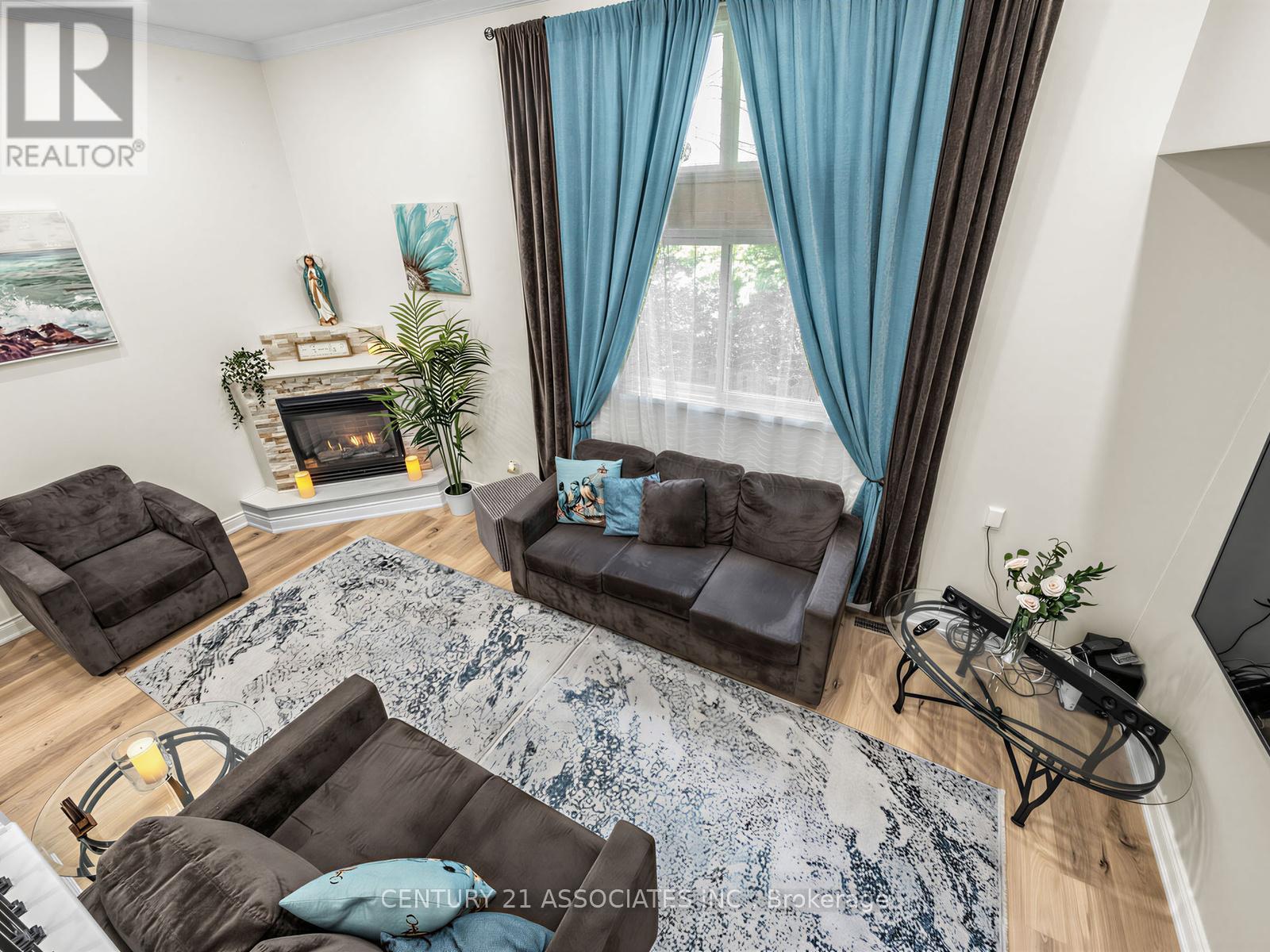 #12 6240 MONTEVIDEO ROAD - 15