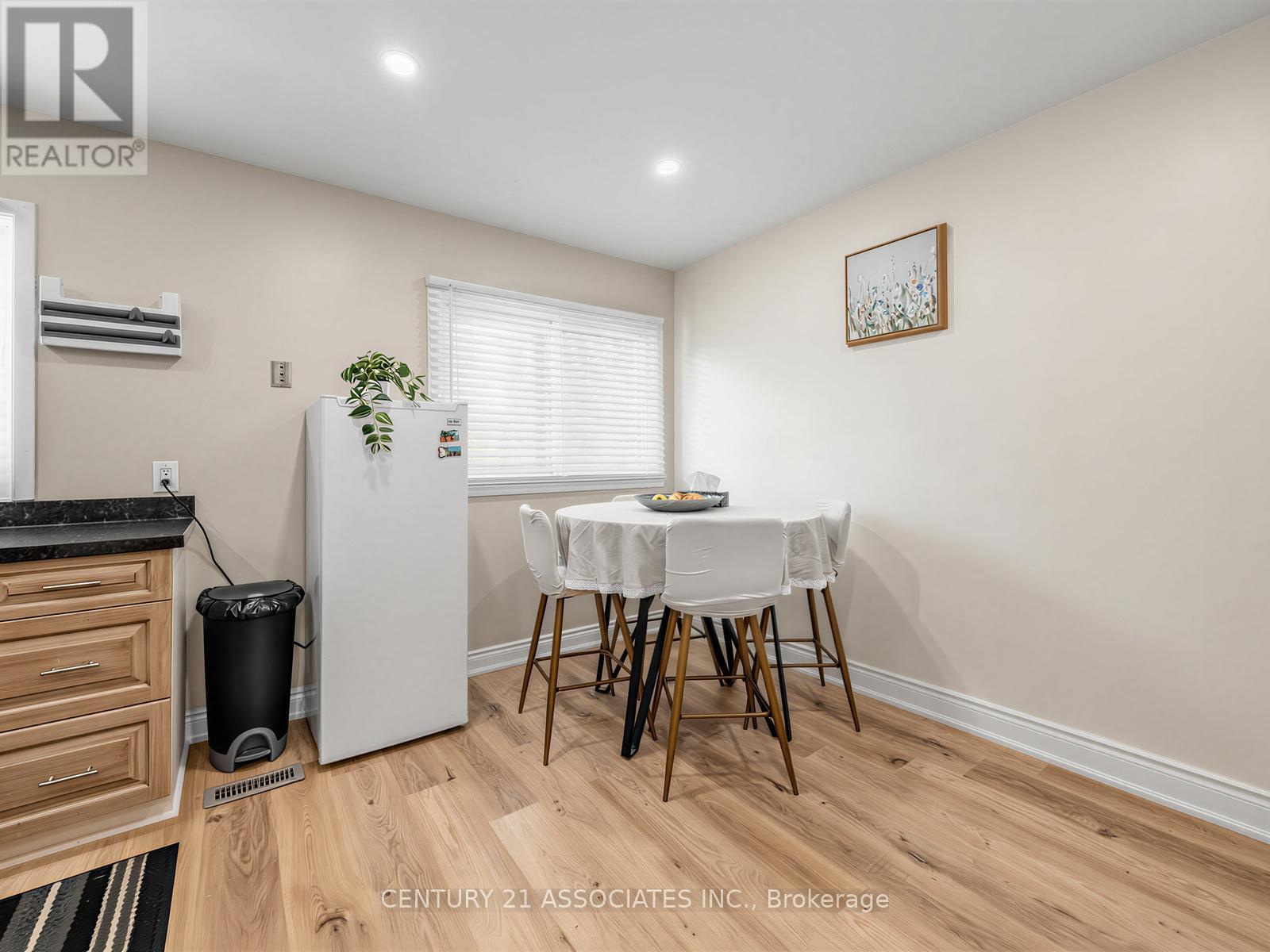 #12 6240 MONTEVIDEO ROAD - 18