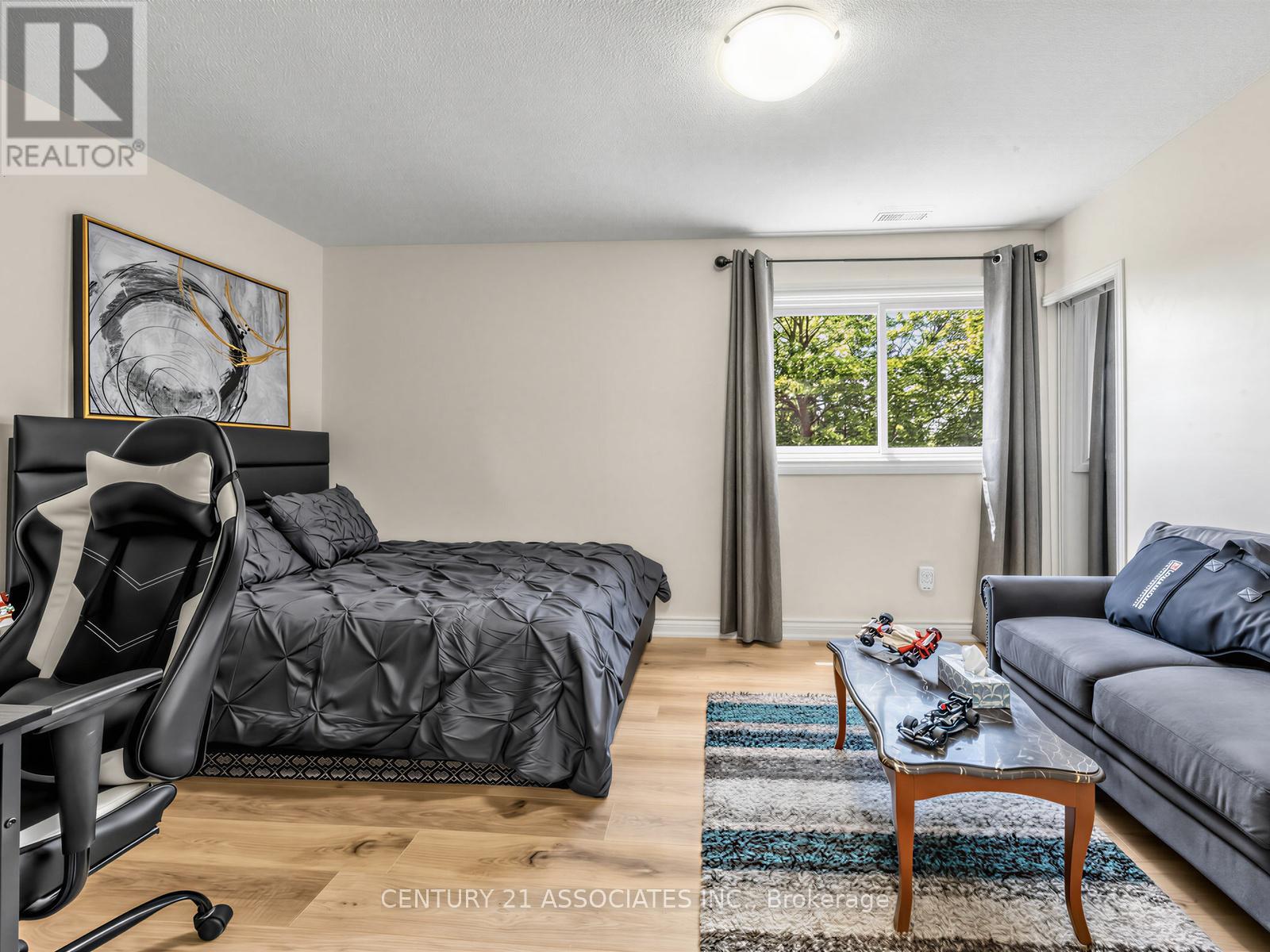#12 6240 MONTEVIDEO ROAD - 24