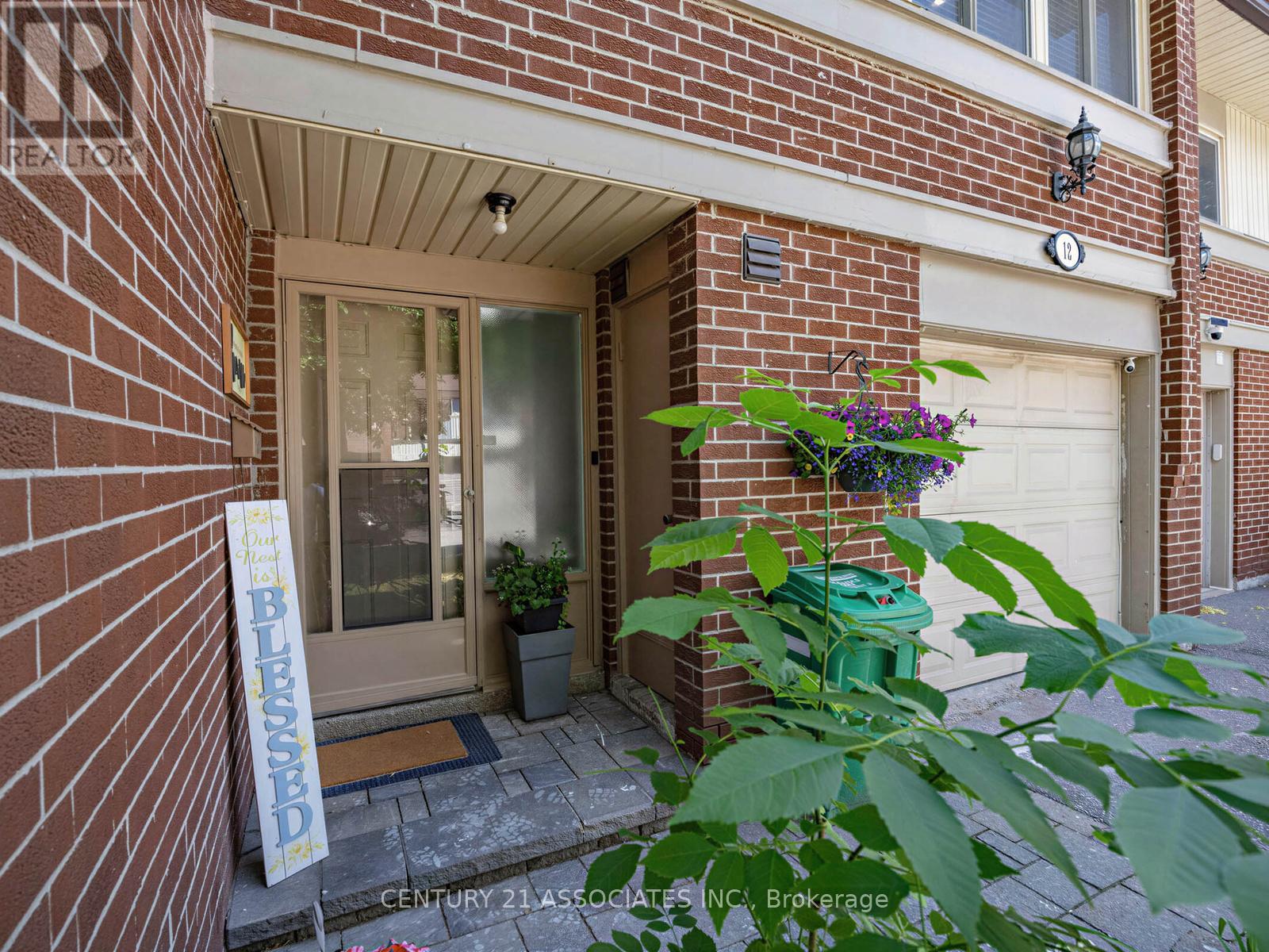 #12 6240 MONTEVIDEO ROAD - 28