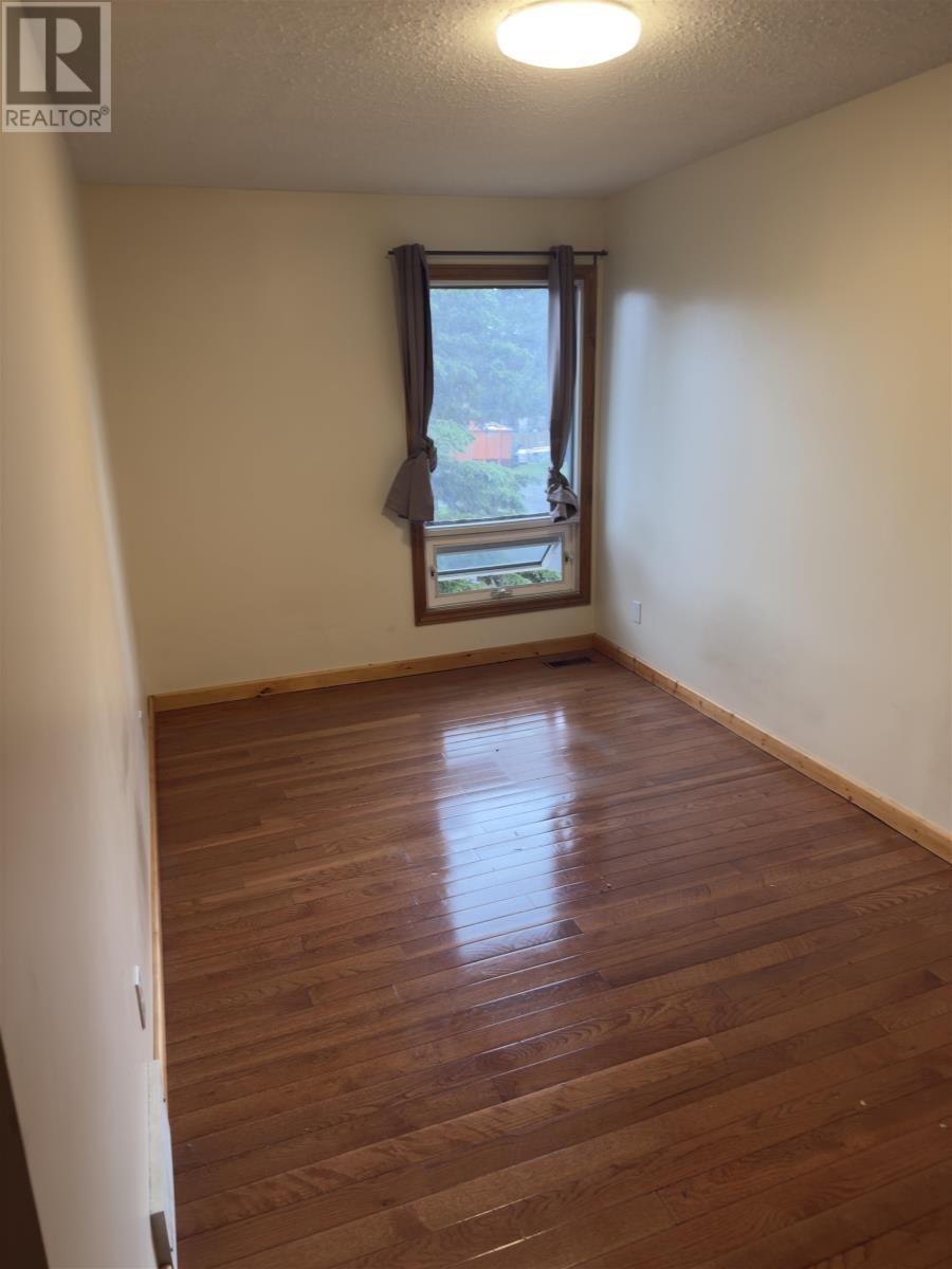 206 Varsity Place - 12