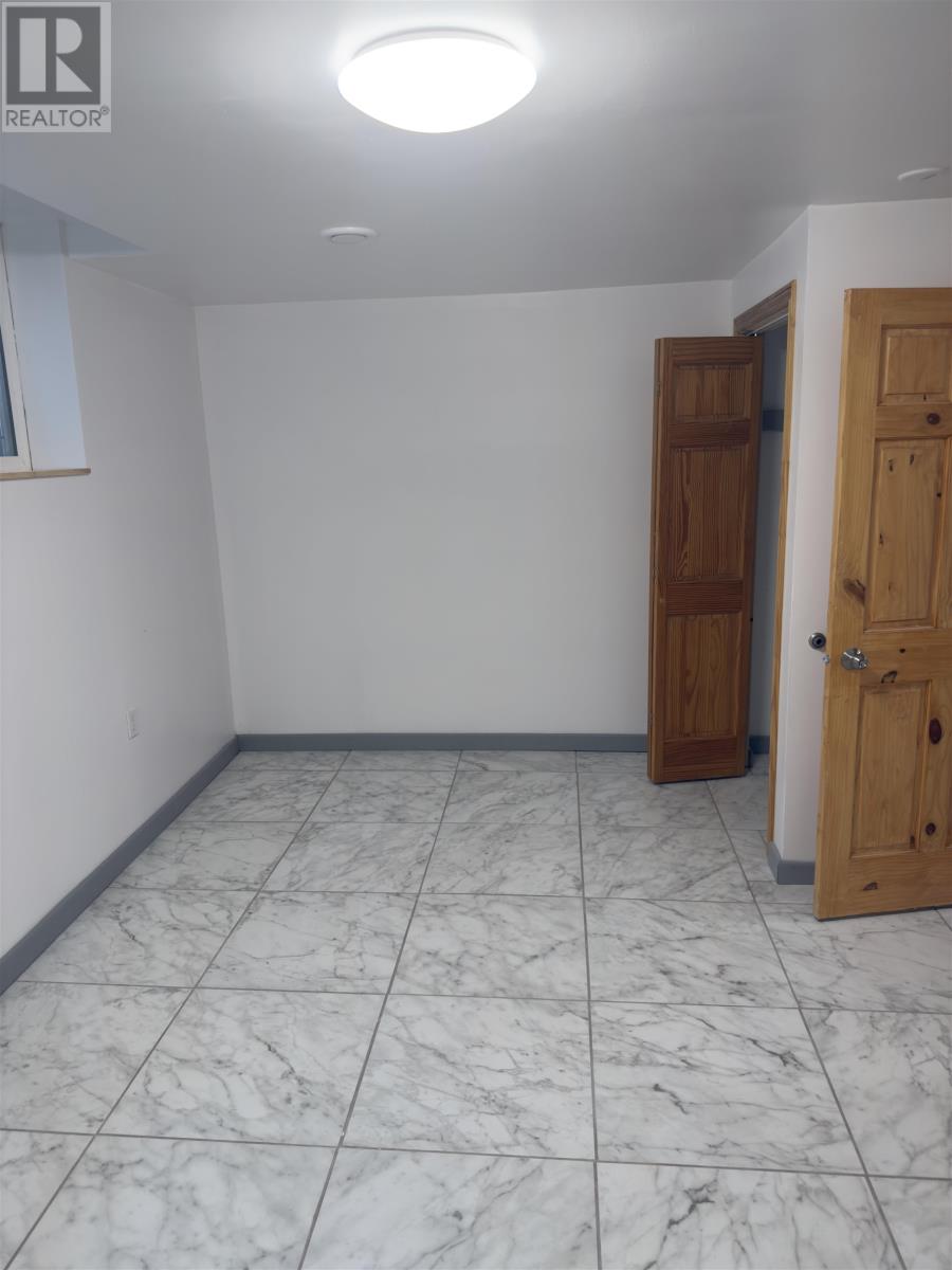 206 Varsity Place - 20