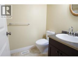 1708 Ironwood Drive, Kamloops, BC V2H0A6 Photo 19