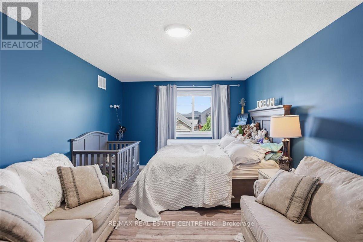 4804 JOHN STREET - 13