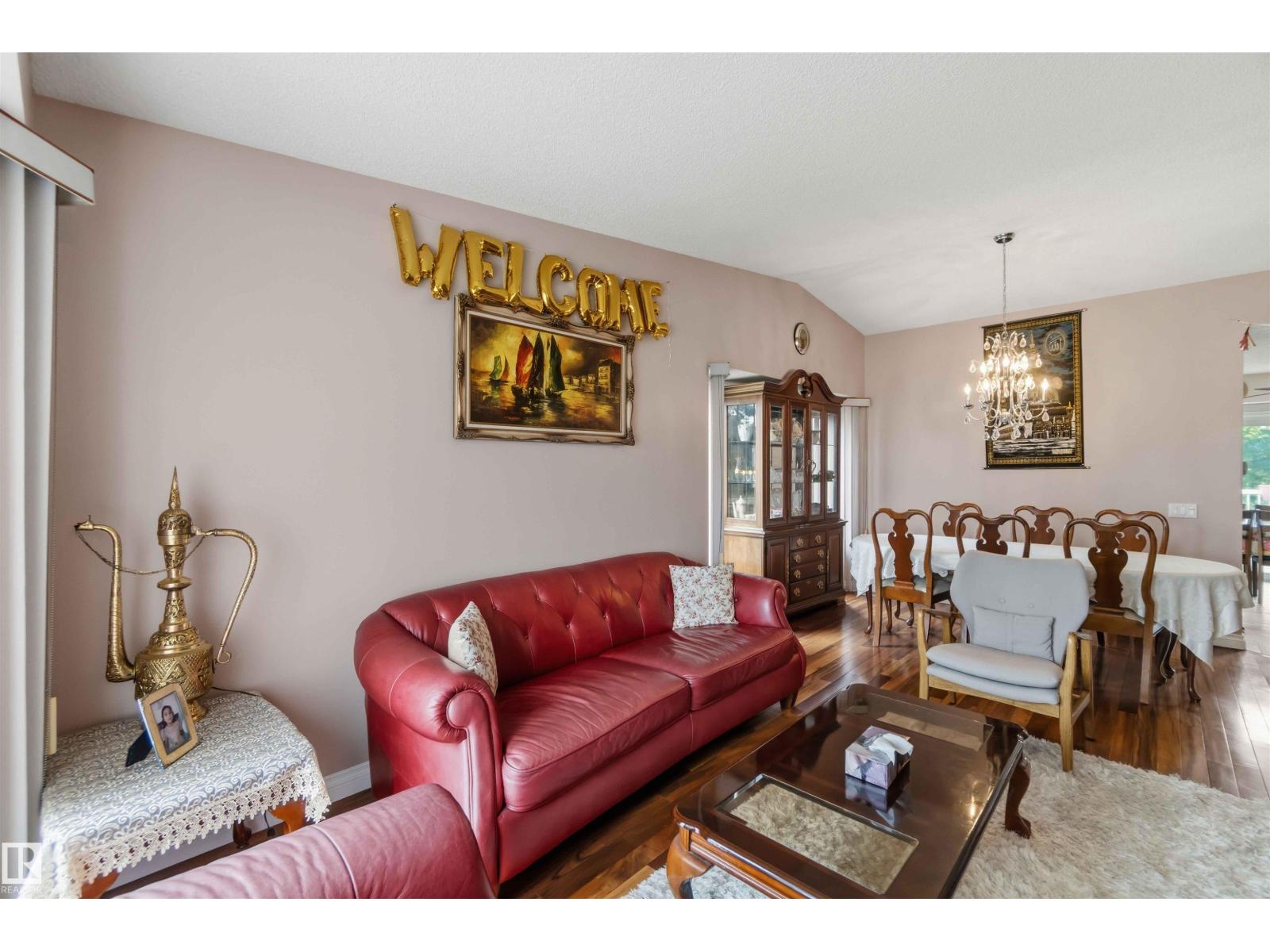 4428 11A AV NW - 14