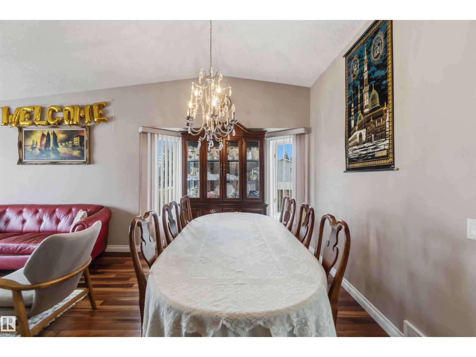4428 11A AV NW - 16