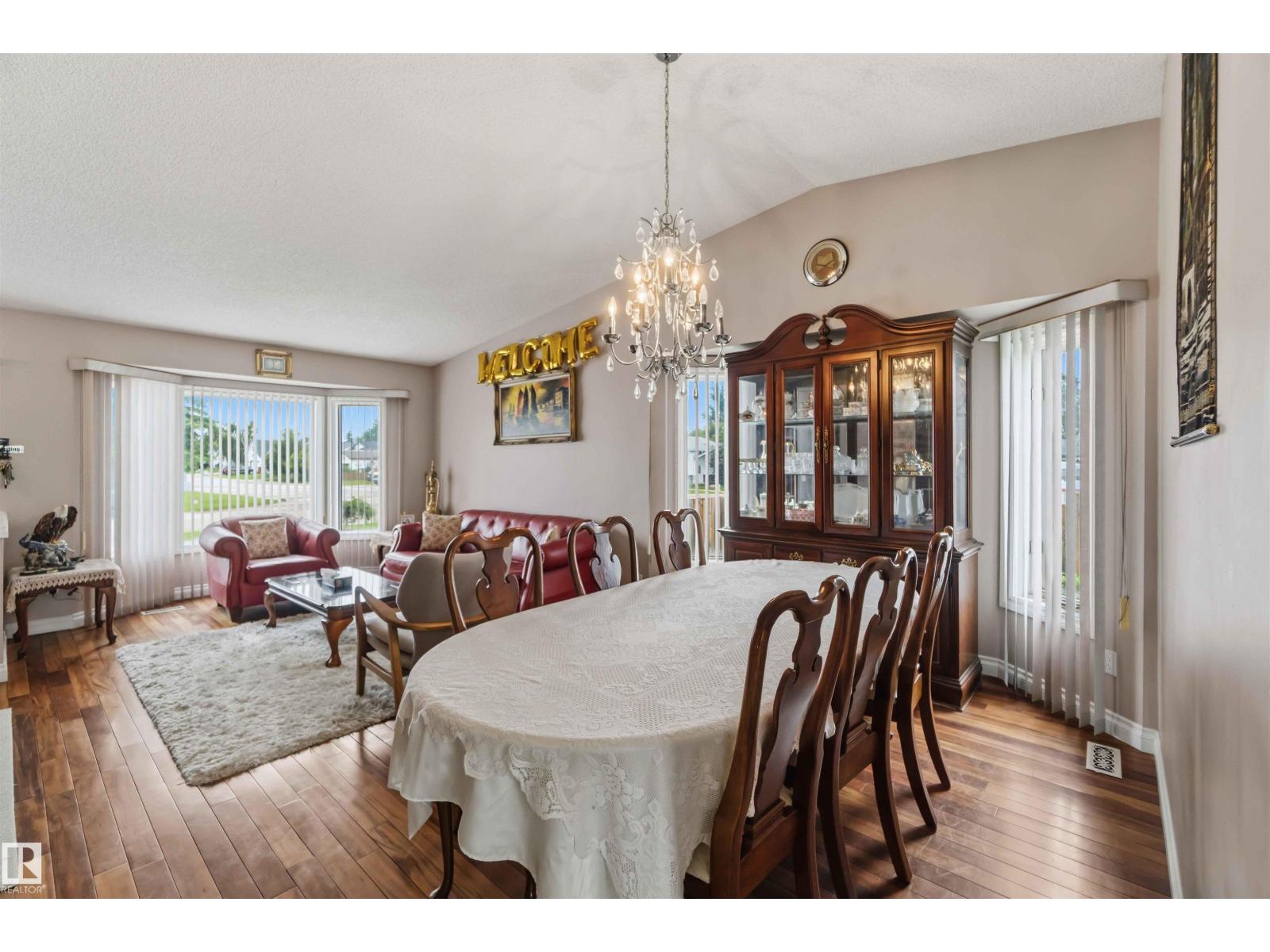 4428 11A AV NW - 17
