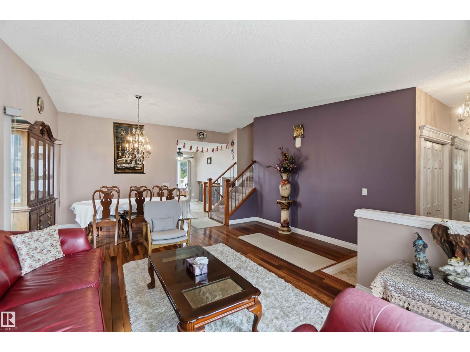 4428 11A AV NW - 13