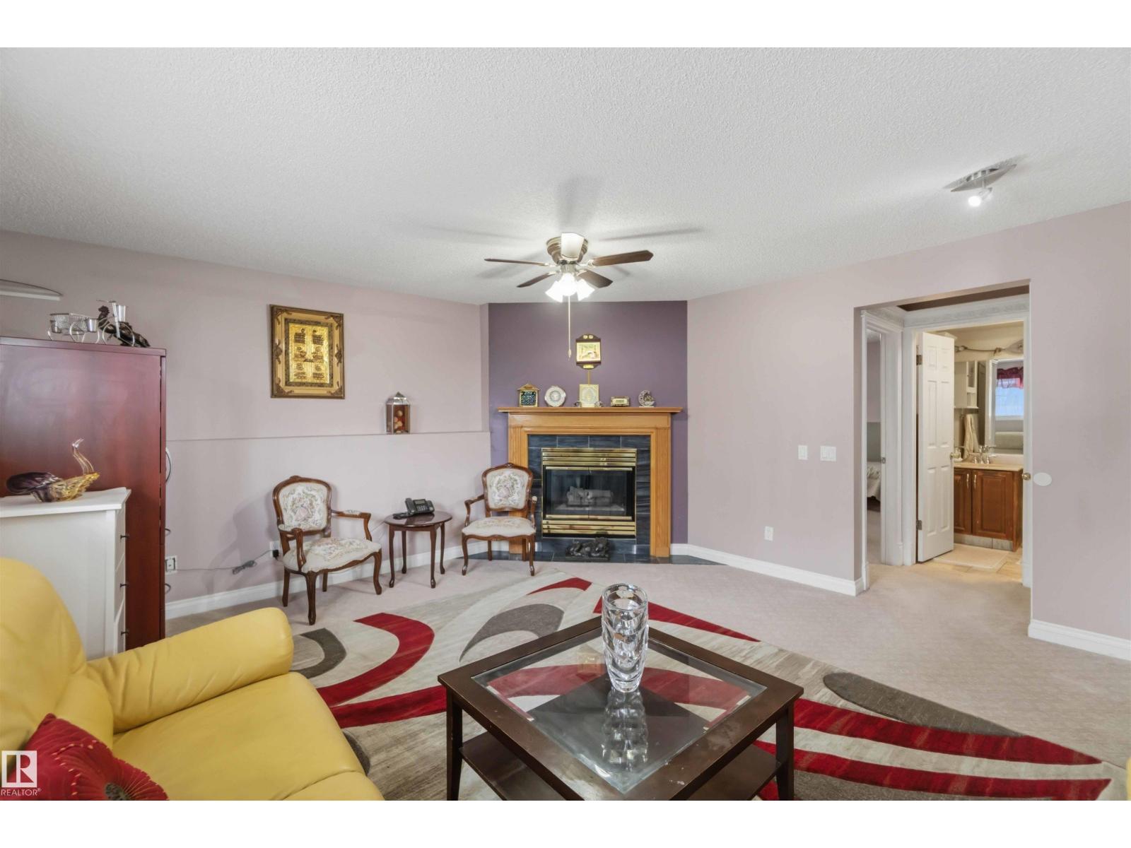 4428 11A AV NW - 39