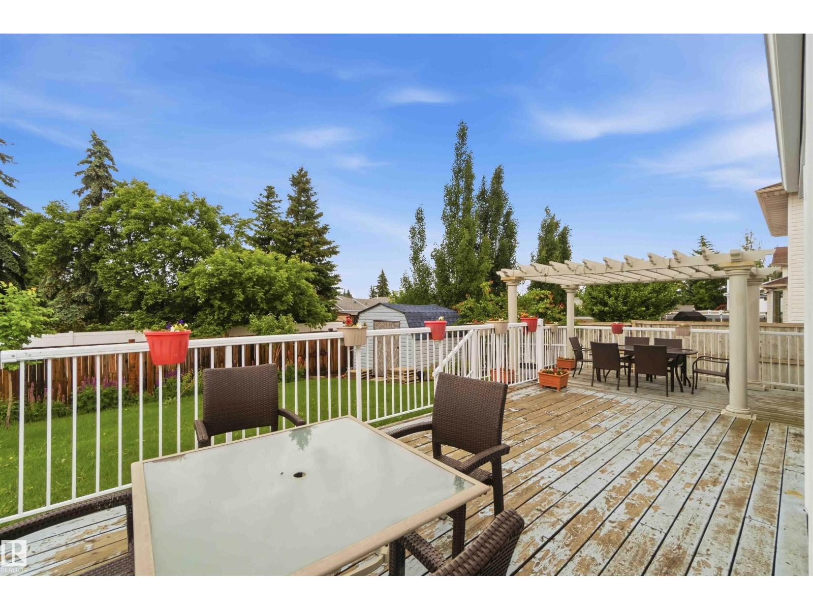 4428 11A AV NW - 53