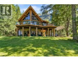 3866 Rock Island Road, Nakusp, BC V0G1R1 Photo 17