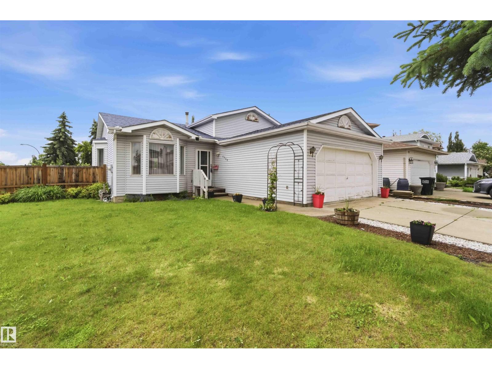 4428 11A AV NW - 57