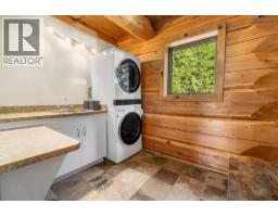 3866 Rock Island Road, Nakusp, BC V0G1R1 Photo 20