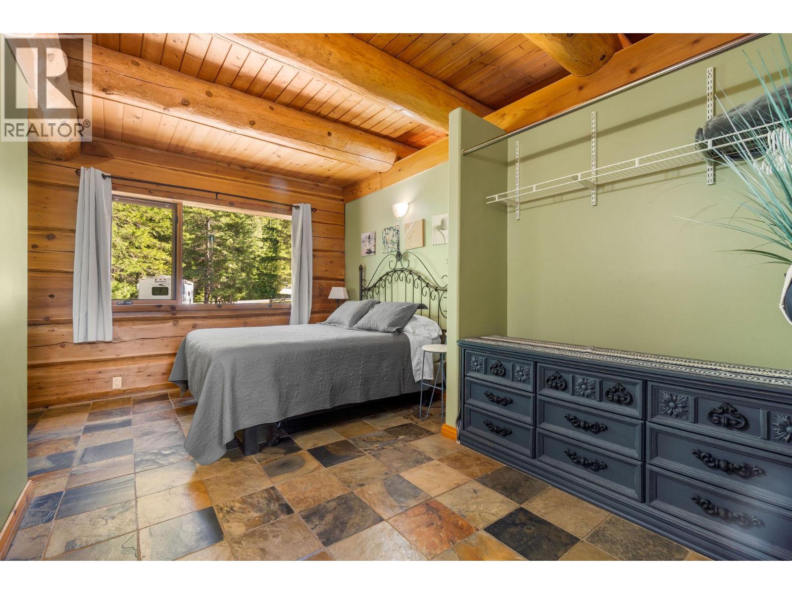 3866 ROCK ISLAND Road - 26