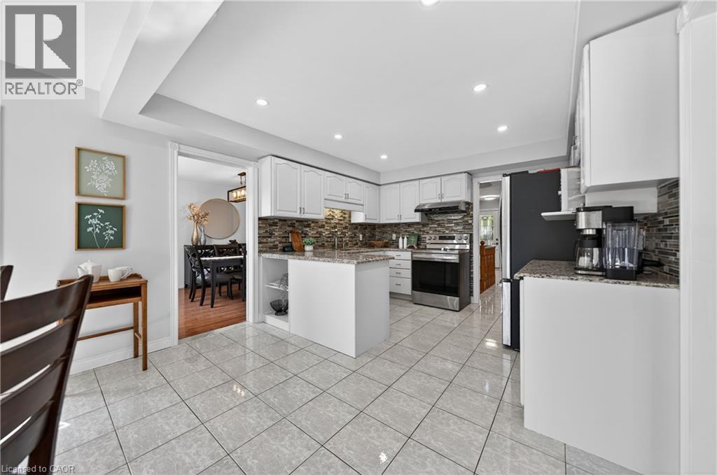111 HUME Drive - 11