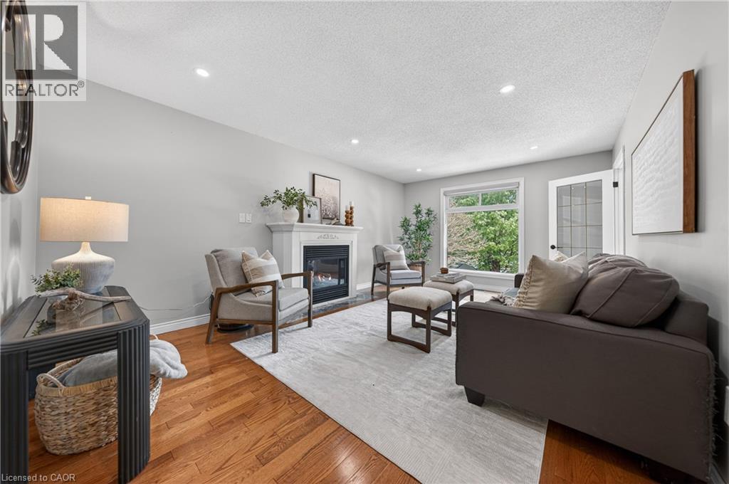 111 HUME Drive - 15