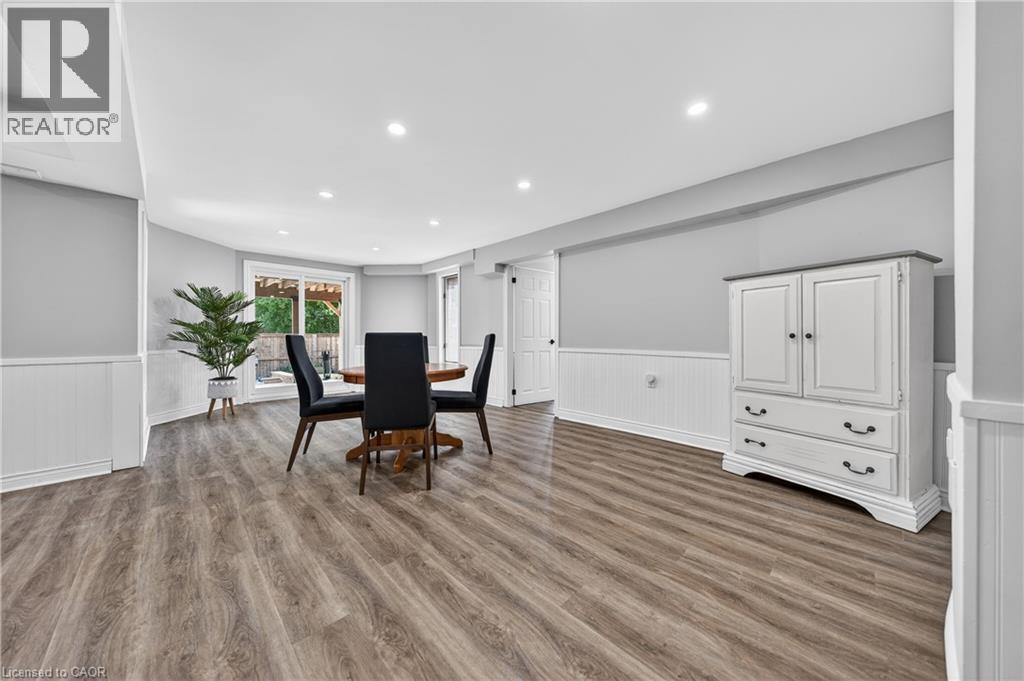 111 HUME Drive - 37