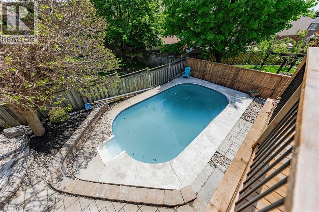 111 HUME Drive - 42