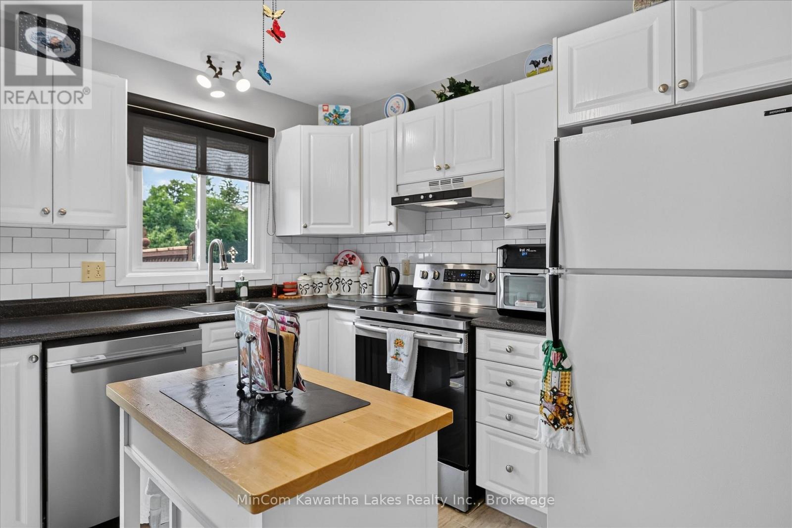 1891 CROFTDALE CRESCENT - 17